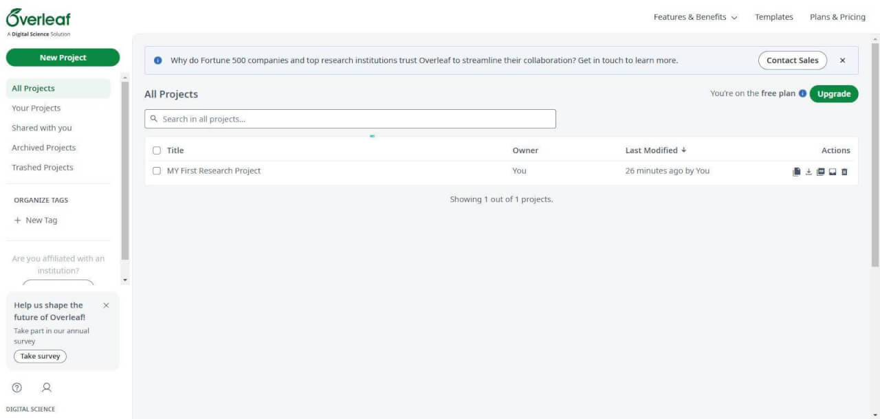 Интерфейс Overleaf