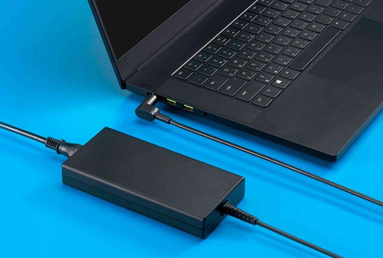 Plug Charger In Laptop