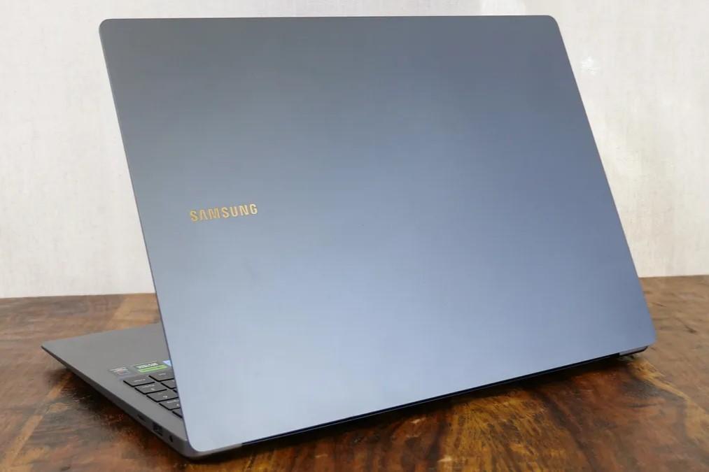 Galaxy Book4 Edge Plus vs elite, which is better